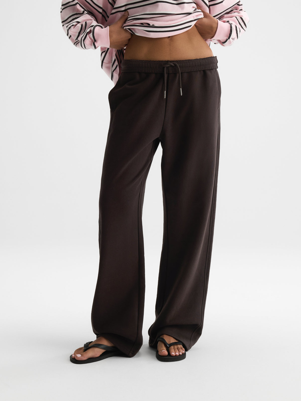 Straight Leg Sweatpants - Coffee Bean